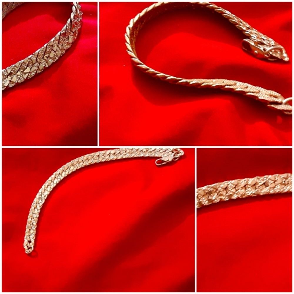 Gold bracelet